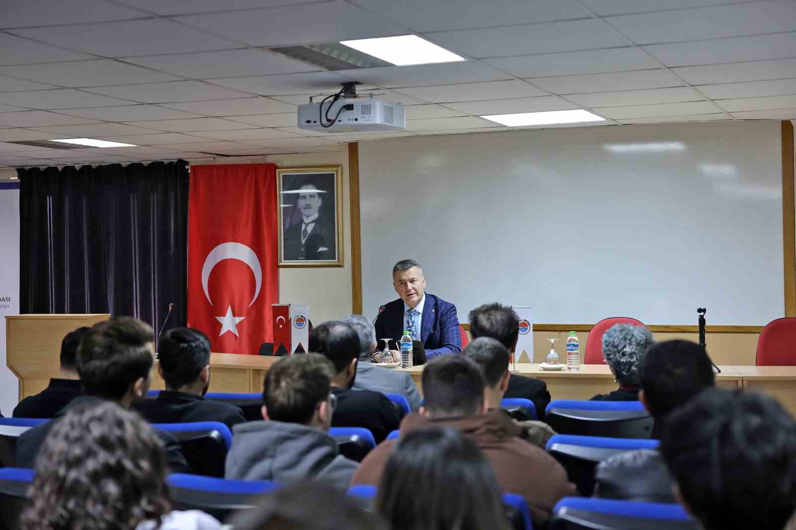 MTSO Başkanı Çakır’dan gençlere hayat dersi: "Kendi gücünüze inanın"