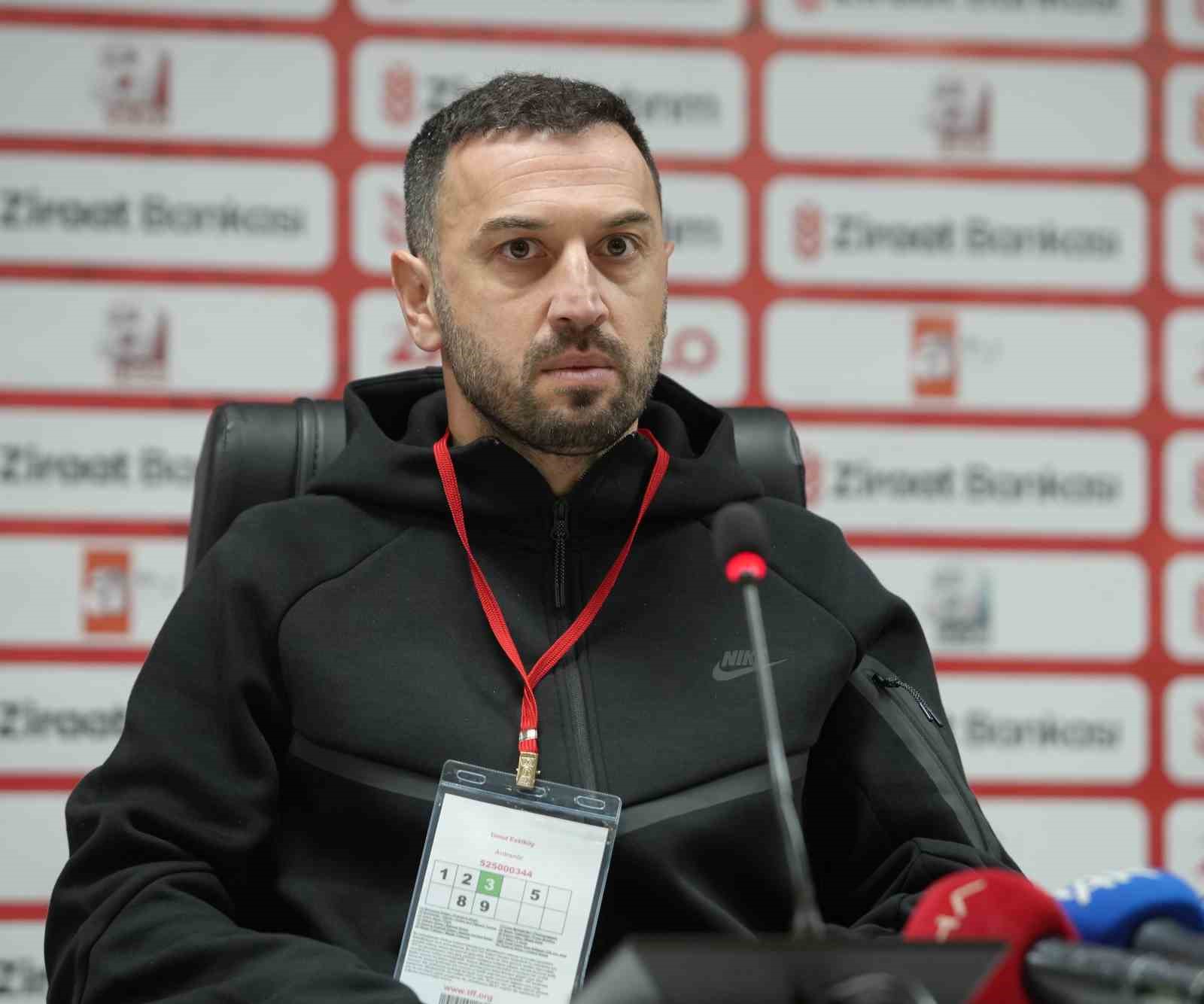 Eskiköy: "Amacımız ligde kalmak, kupaya genç oyuncularla çıkacağız"