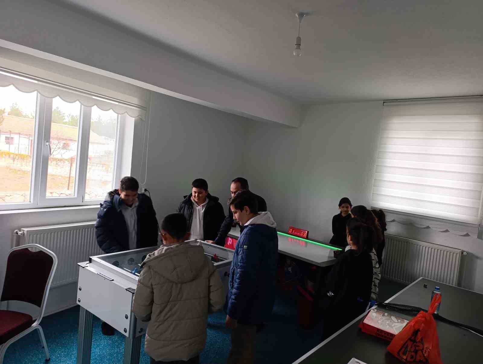 ‘ÇEDES Projesi’ kapsamında Atatürk Ortaokulu öğrencileri bilgilendirildi