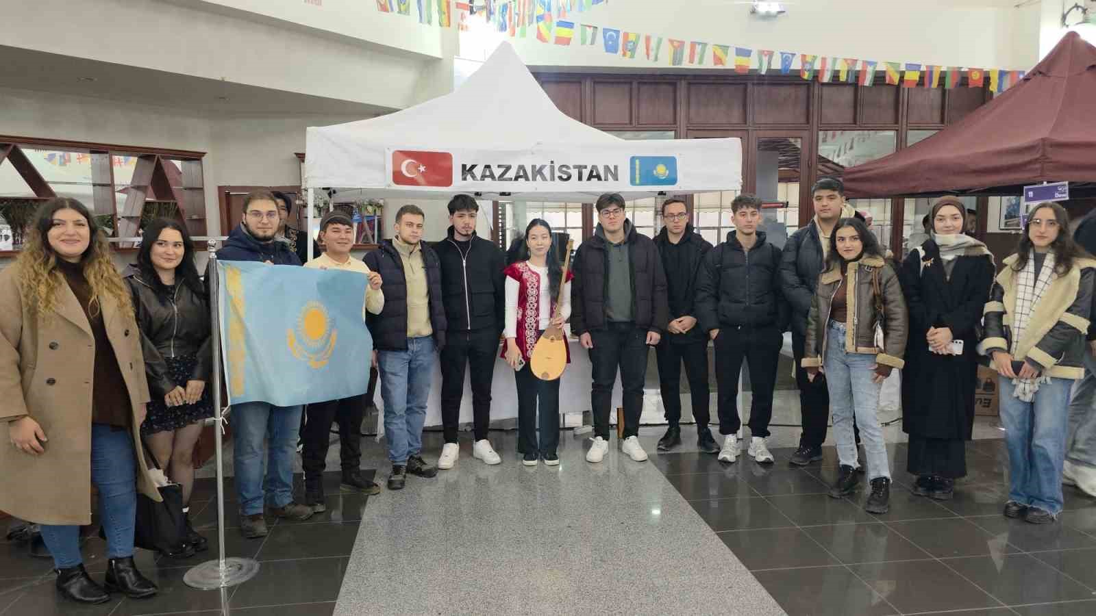 Kütahya’da uluslararası öğrenciler buluştu