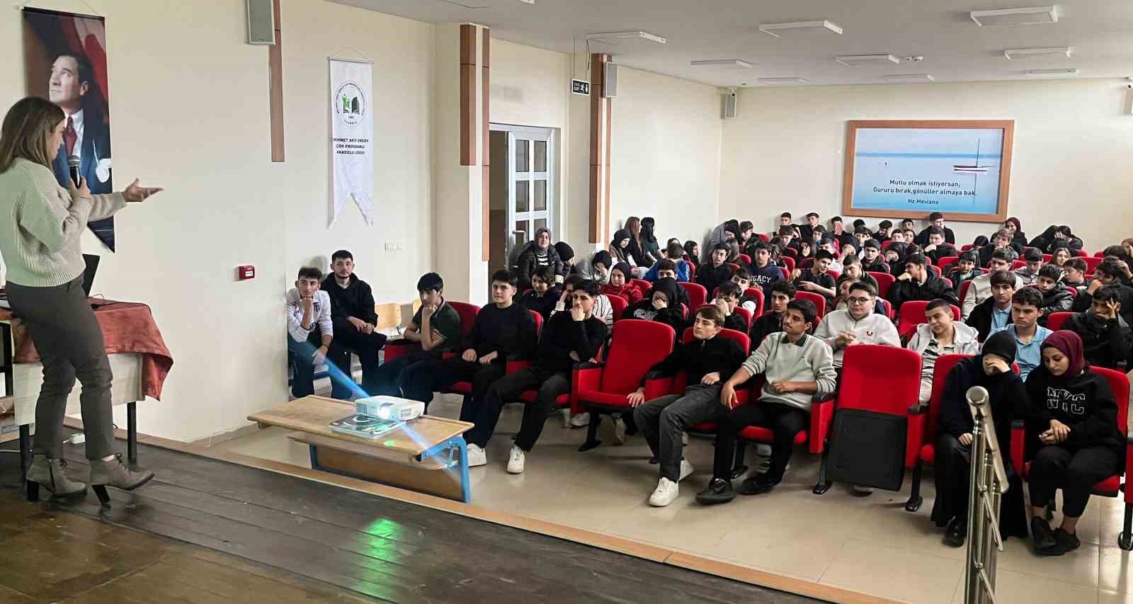 14 il&ccedil;ede &ouml;ğrencilere sıfır atık eğitimleri verildi
