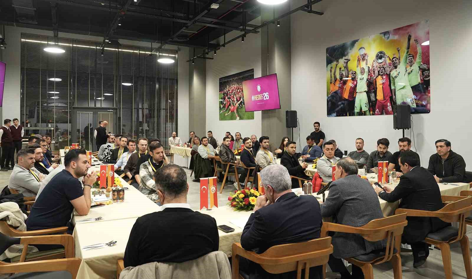 Dursun Özbek: "Galatasaray’ın yarıştığı her yerde şampiyon olma hedefi vardır"