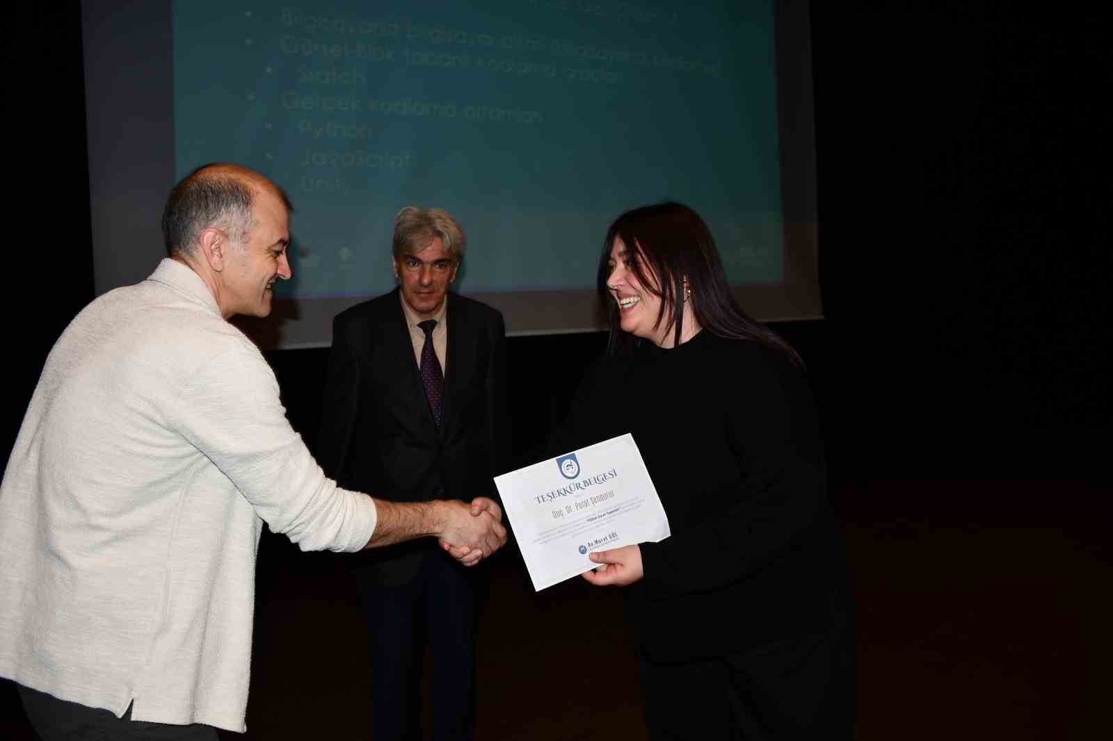 "Dijital Oyun Tasarımı" semineri
