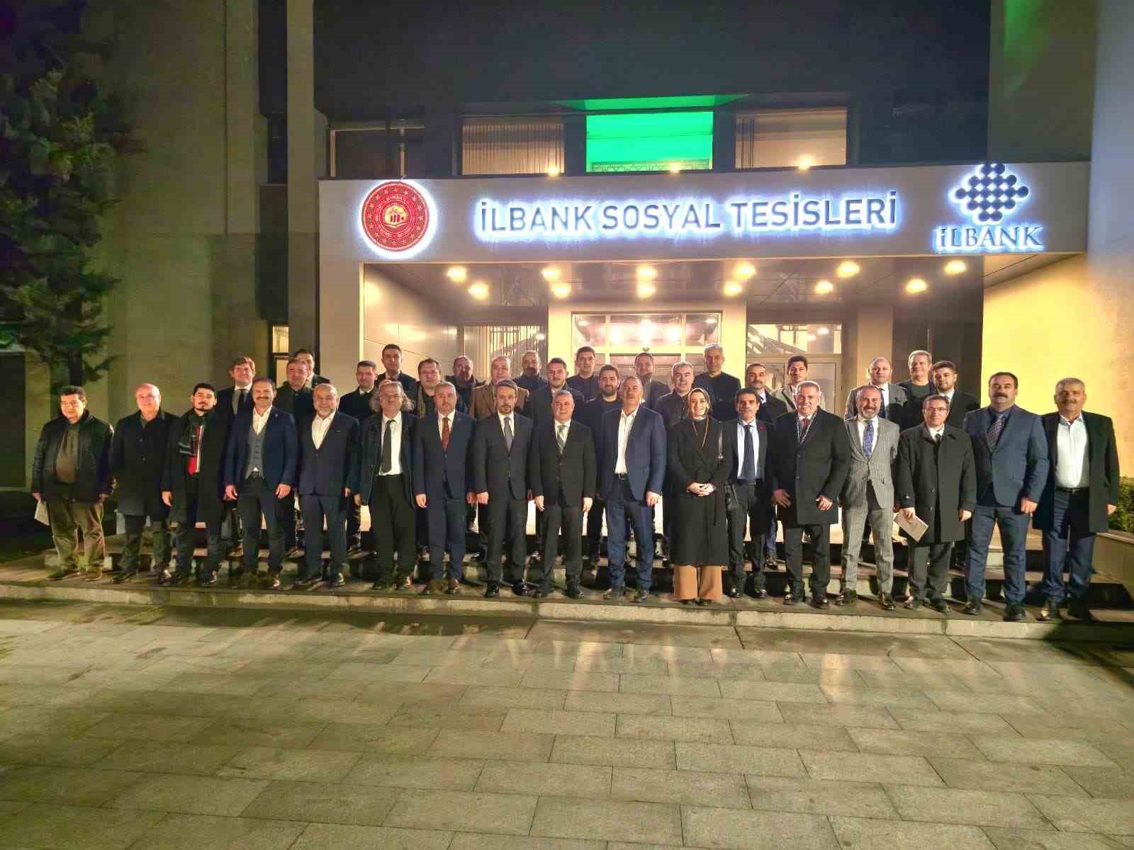 Sinoplu bürokratlar bir araya geldi