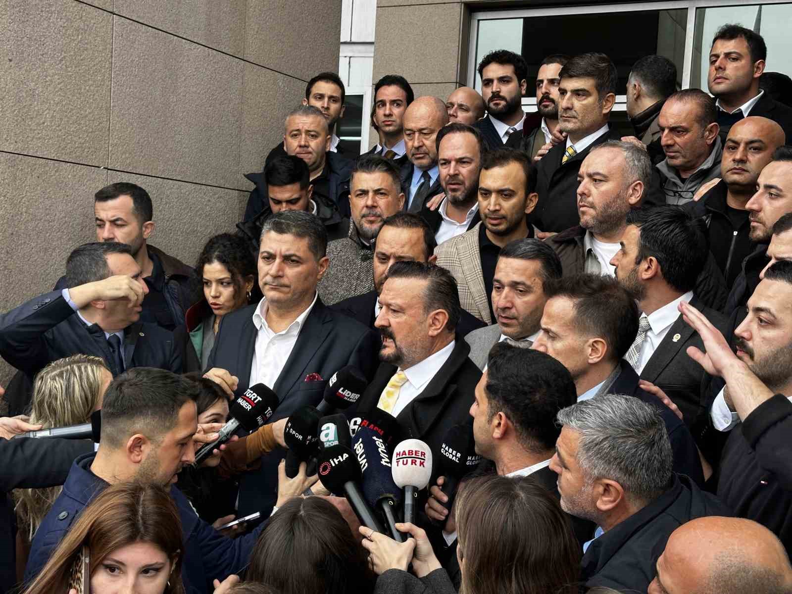 Ali G&uuml;rb&uuml;z: "Başkanımızın haklılığına, s&ouml;ylediklerine g&uuml;veniyoruz"
