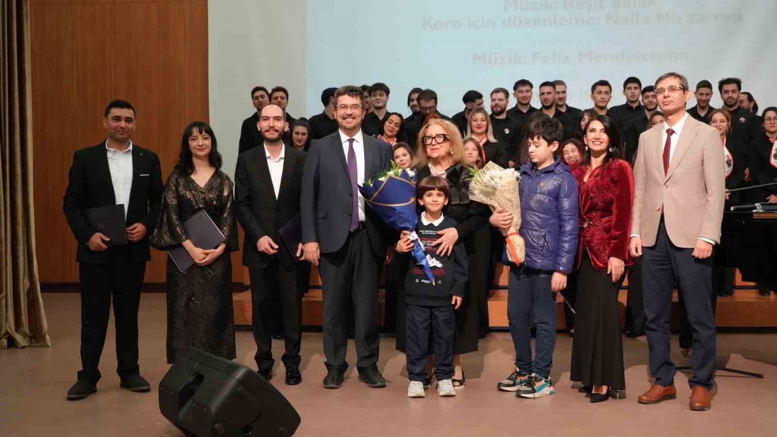 KB&Uuml;&rsquo;de T&uuml;rkiye ve Azerbaycan ezgileri aynı sahnede
