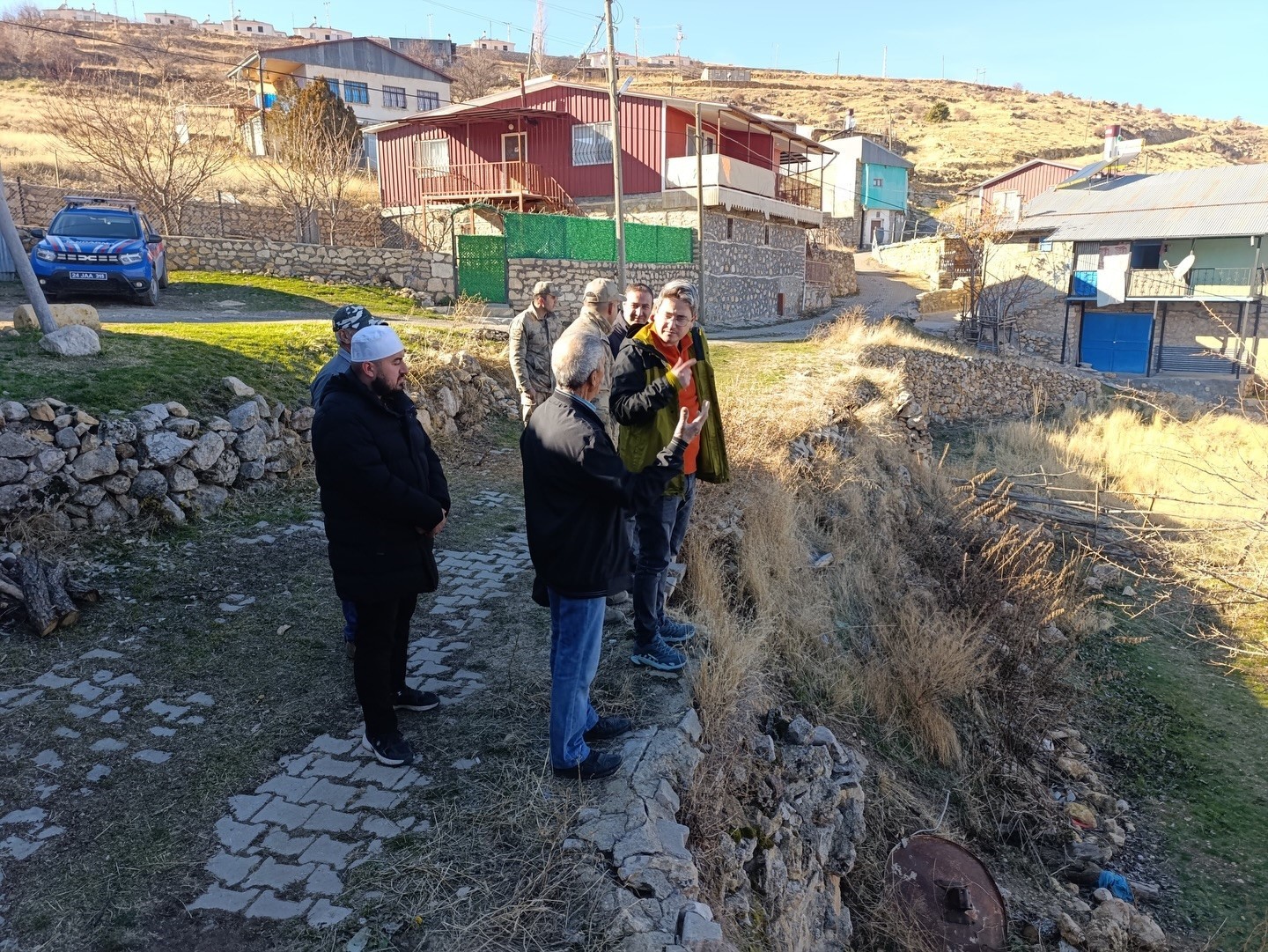 Kaymakam Arıkan, Harmankaya köyünde incelemede bulundu