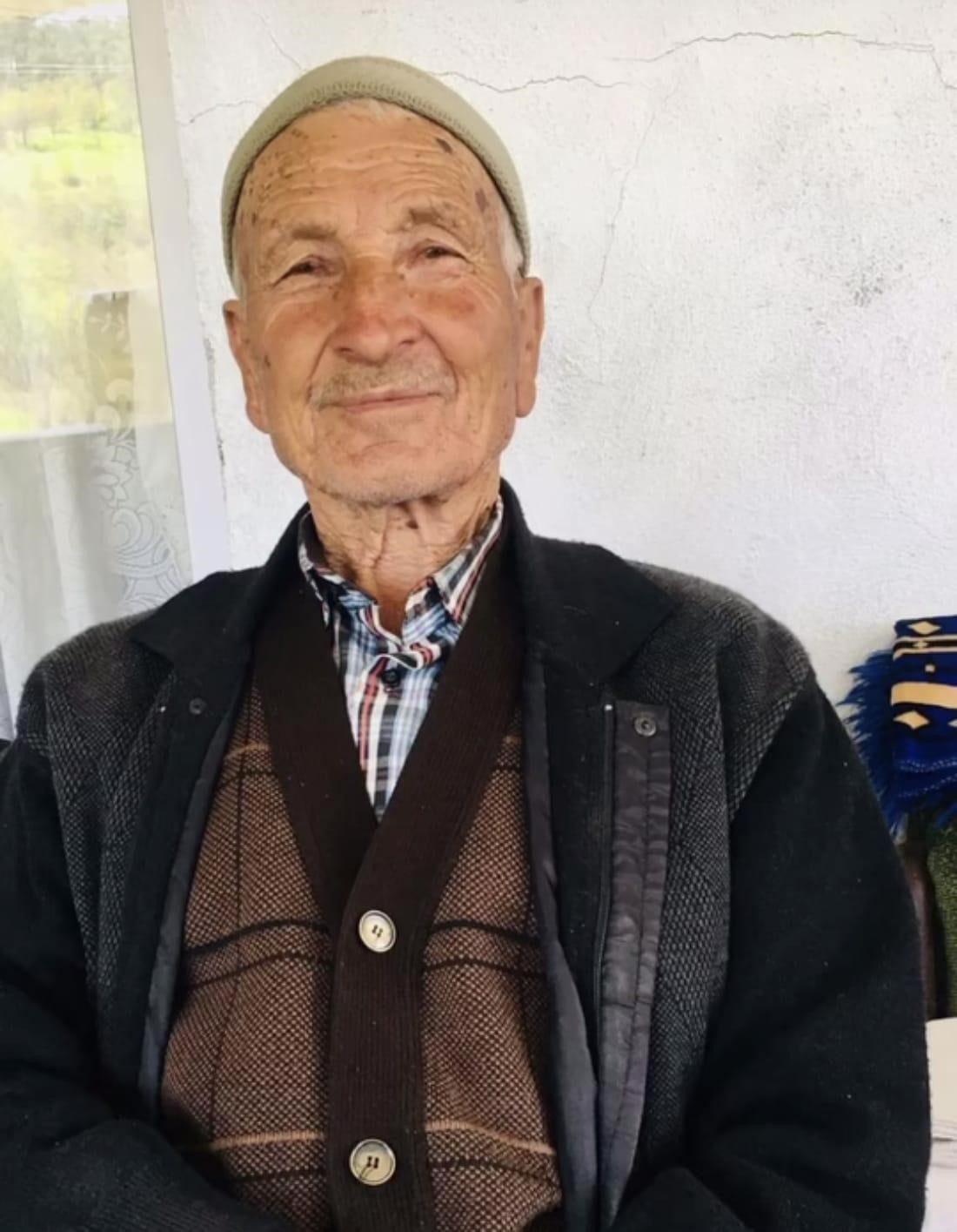 Ege Ekspresi&rsquo;nin &ccedil;arptığı yaya hayatını kaybetti
