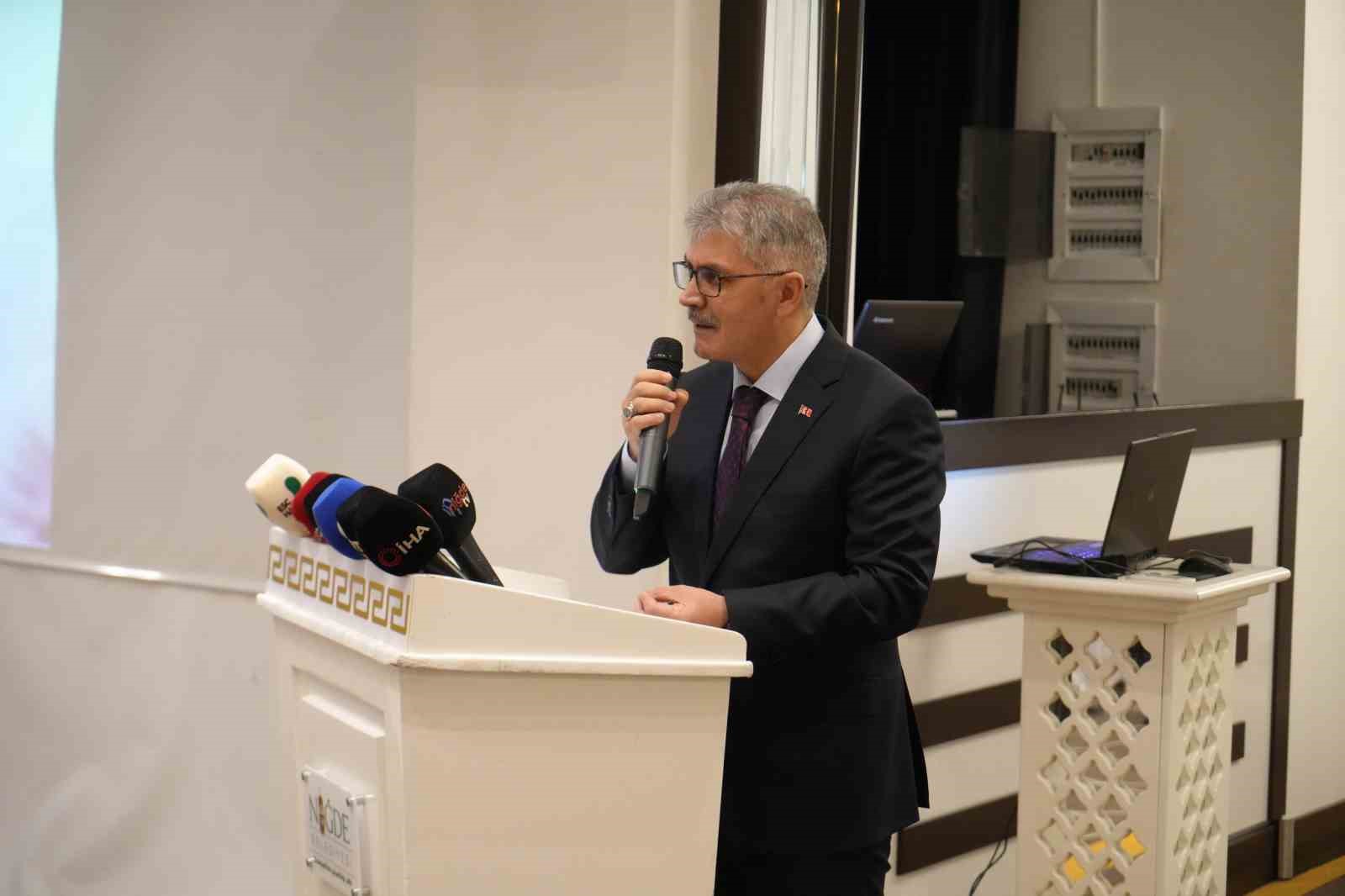 Niğde&rsquo;de iklim değişikliğiyle m&uuml;cadele i&ccedil;in yol haritası masaya yatırıldı

