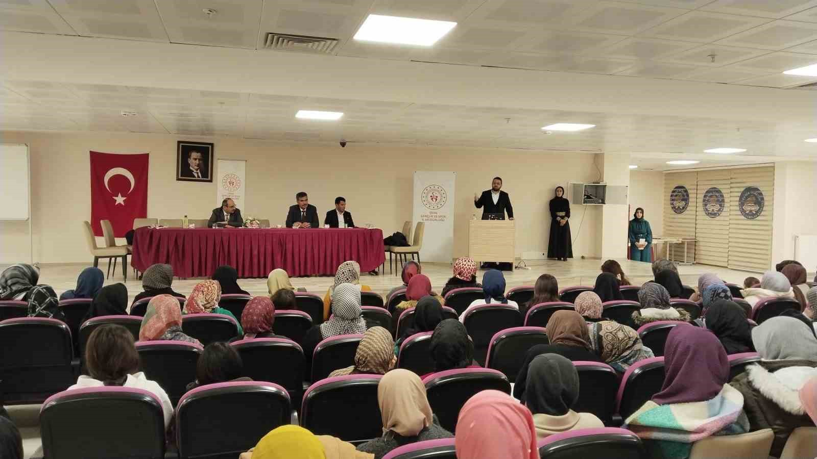 KYK yurdunda kandil programı gerçekleştirildi