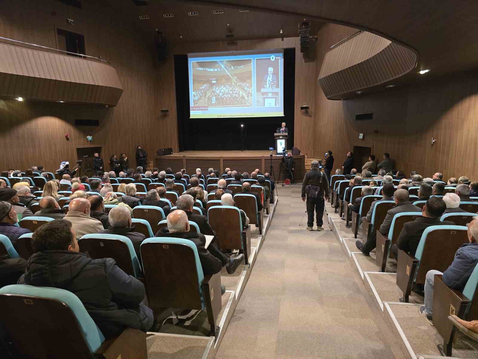 Yozgat Belediyesi cari a&ccedil;ığını kapattı
