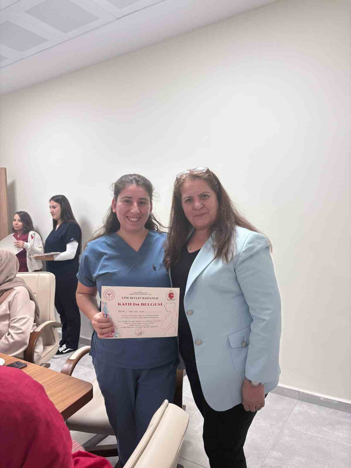 &Ccedil;ine&rsquo;de anne adaylarına katılım belgesi
