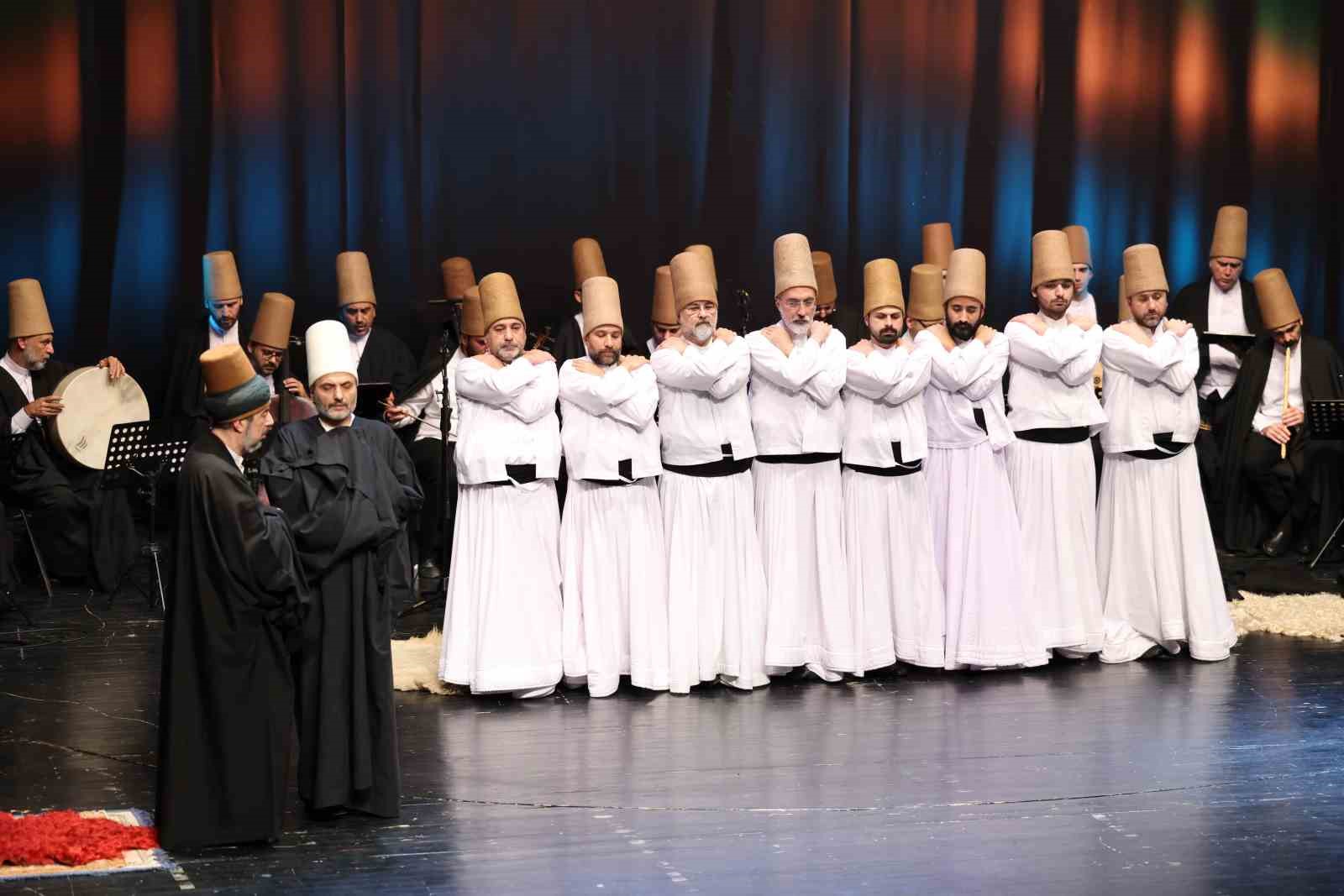 K&uuml;&ccedil;&uuml;k&ccedil;ekmece&rsquo;de &lsquo;Şeb-i arus&rsquo; programı d&uuml;zenlendi
