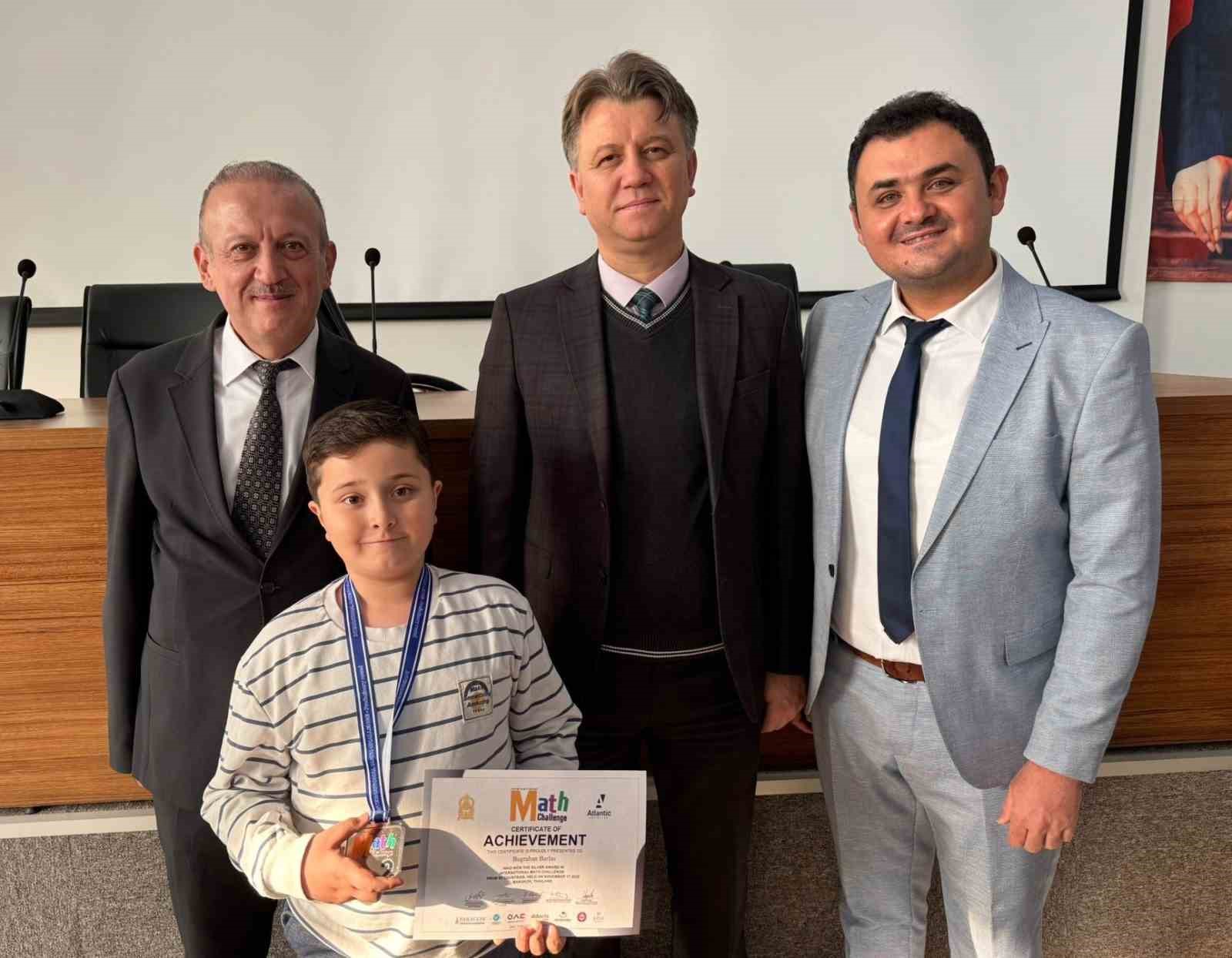 Matematiğin dâhileri ödüllendirildi