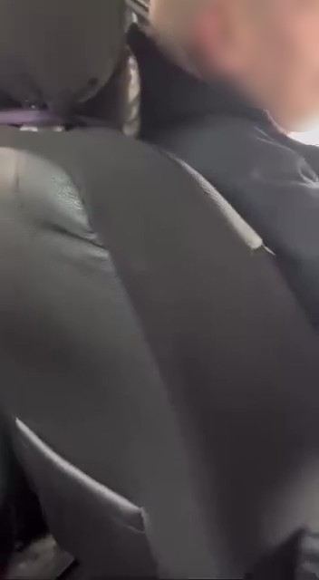 Kadın yolcu ile taksicinin hizmet bedeli tartışması: "Haram olsun" diyerek araçtan indi
