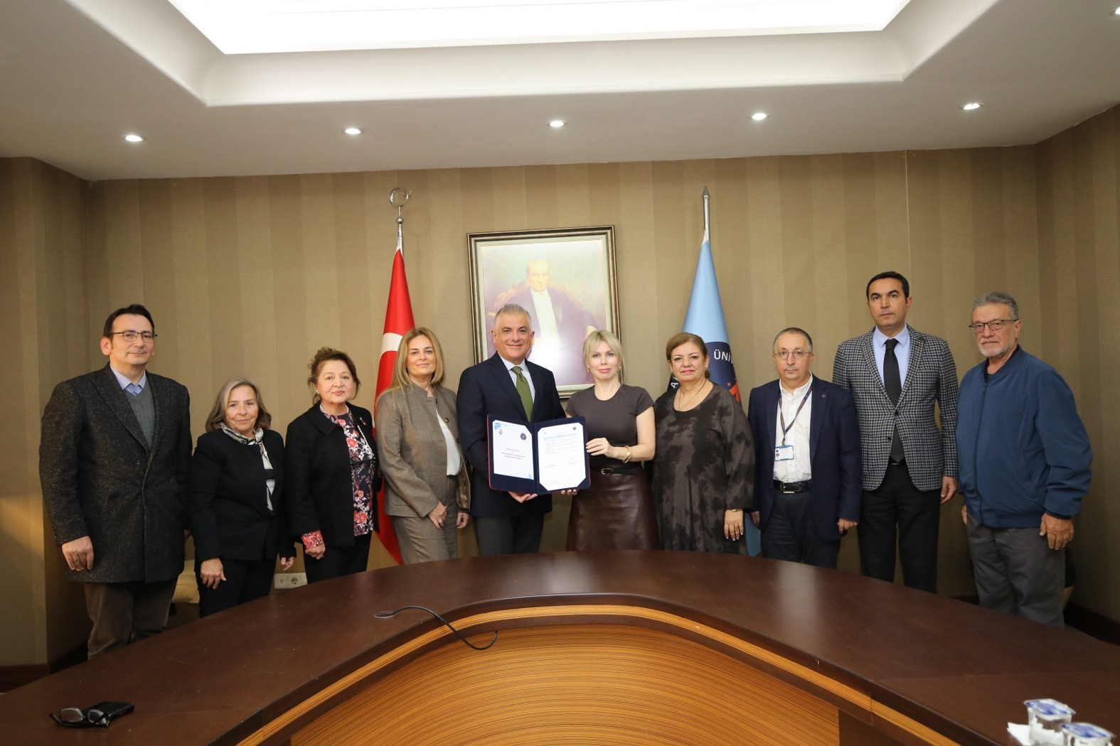 Akdeniz Üniversitesi Hastanesi’ne anjiyografi cihazı bağışı