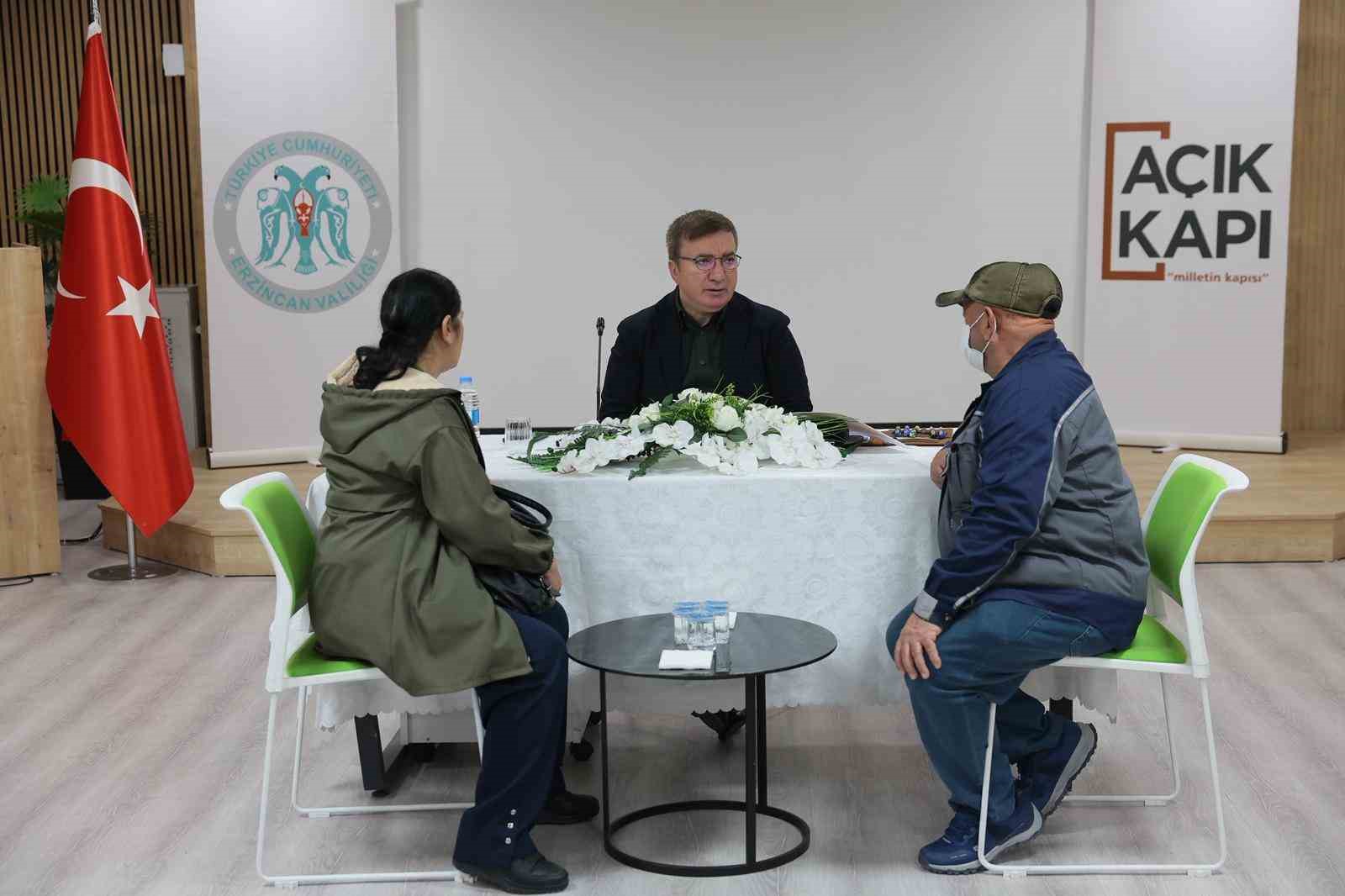 Erzincan&rsquo;da Halk G&uuml;n&uuml; Toplantısı d&uuml;zenlendi
