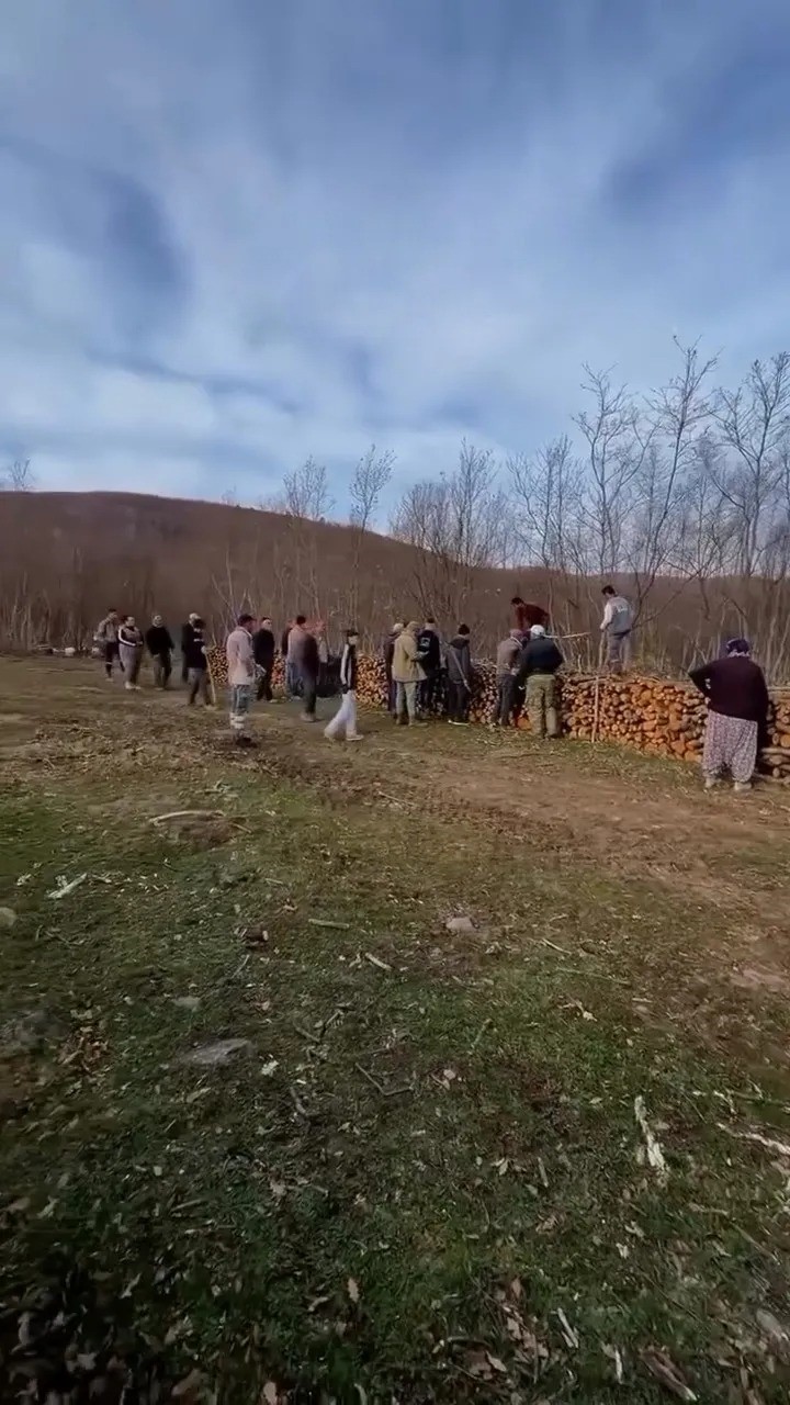 Sinop&rsquo;ta orman k&ouml;yl&uuml;s&uuml;ne kış &ouml;ncesi destek
