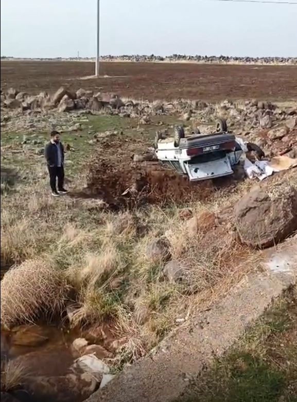 Siverek’te otomobil köprüden uçtu, sürücü yaralandı
