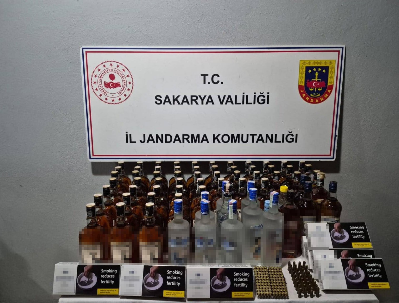 Sakarya’da yılbaşı öncesi 211 personelle sahte içki operasyonu