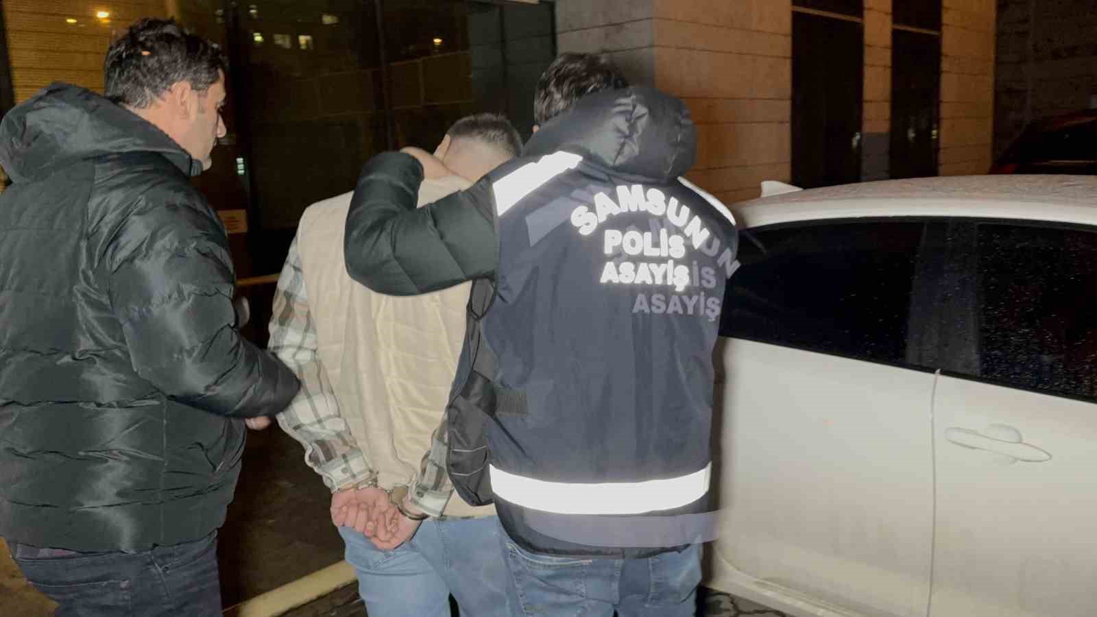 &Ccedil;aldığı motosikleti tarlaya attı, parmak izinden yakalandı
