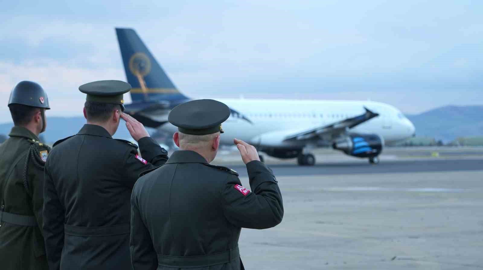 Ankara&rsquo;da u&ccedil;ak kazasında hayatını kaybeden Libyalı askerler resmi t&ouml;renle &uuml;lkelerine uğurlandı
