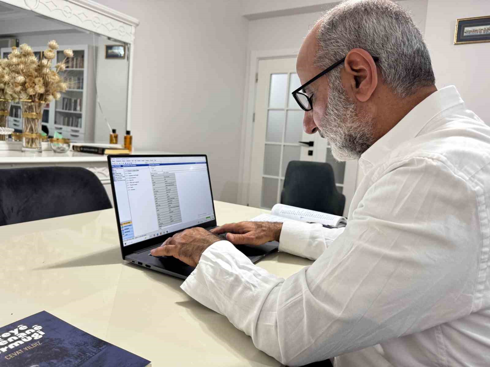 Arıcı Cevat 50&rsquo;sinde &uuml;niversite okudu, 60&rsquo;ında kitap kaleme aldı
