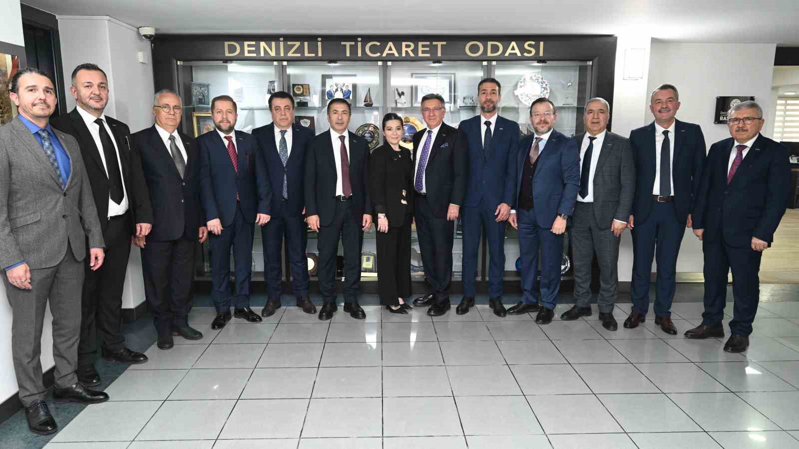 Denizli ekonomisi yılı g&uuml;&ccedil;l&uuml; verilerle kapatıyor
