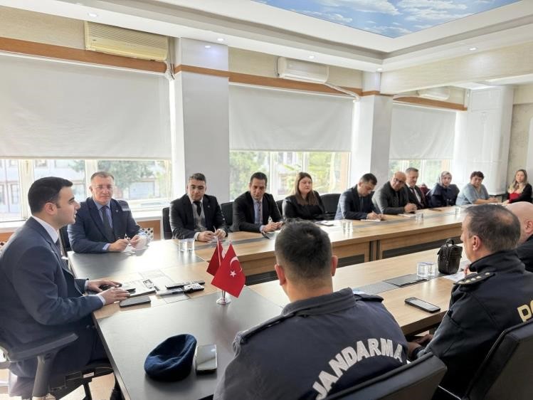 Osmaneli&rsquo;nde İl&ccedil;e İdare Şube Başkanları Toplantısı yapıldı
