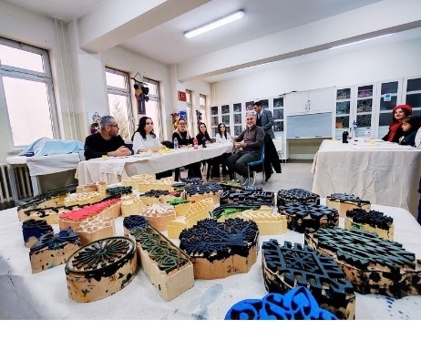 K&uuml;tahya&rsquo;da &ouml;ğretmenler &Ouml;RAV eğitim şenliğinde buluştu
