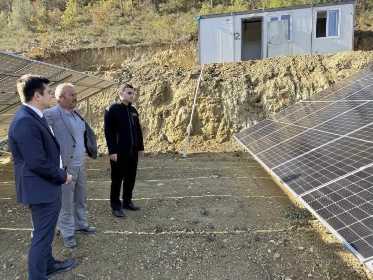 Bilecik&rsquo;te g&uuml;neş enerjisiyle sulama sistemi kuruldu
