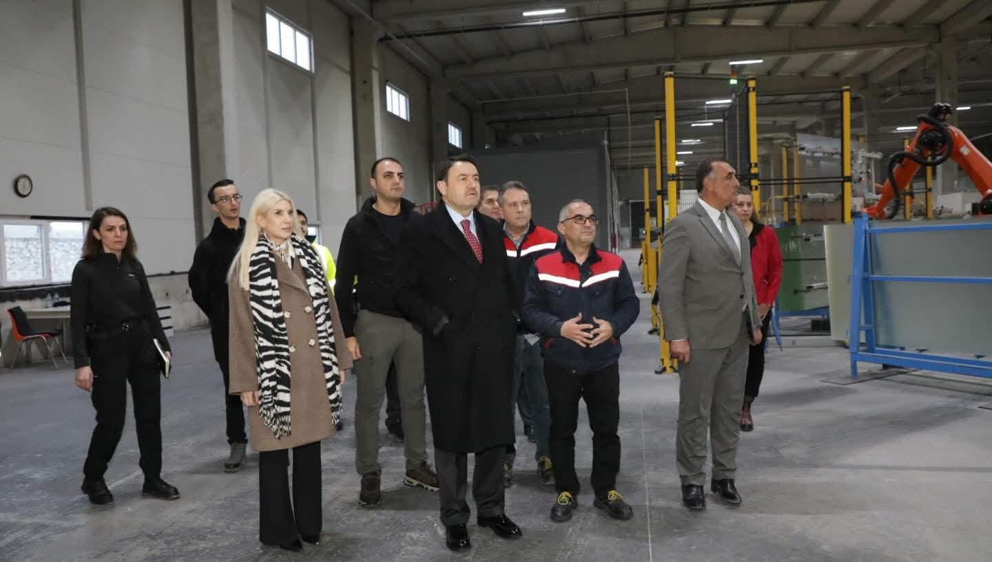 Vali Musa Işın, Altıntaş Zafer OSB’de incelemelerde bulundu