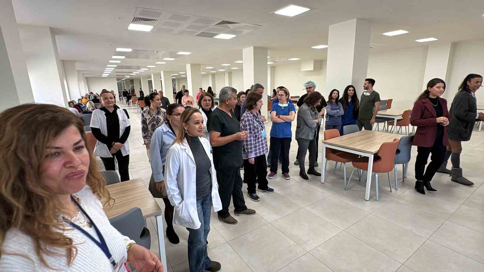 Bodrum Devlet Hastanesi’nde 34 yıllık emek duygusal veda ile sona erdi