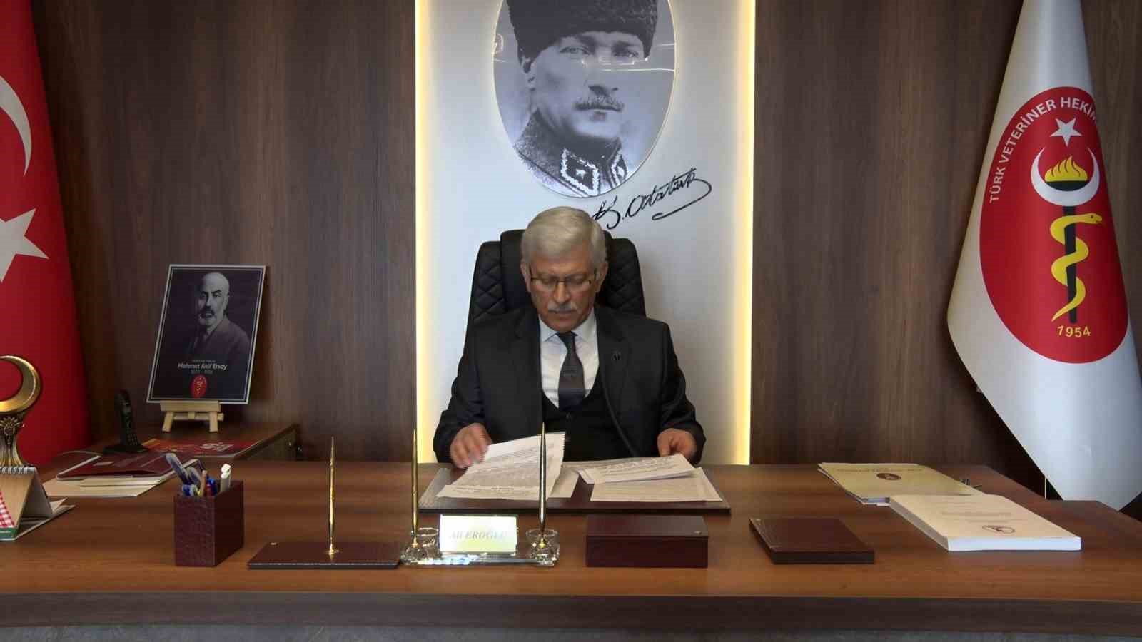 TVHB Başkanı Eroğlu: "Biz Akif&rsquo;i unutmadık, yaşadığımız s&uuml;rede unutmayacağız"
