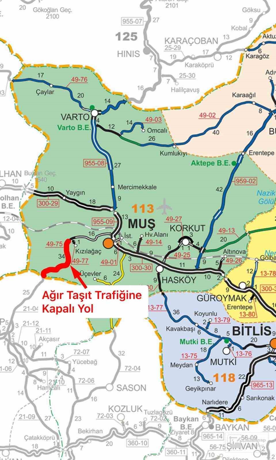 Muş-Kulp karayolu tır ve &ccedil;ekici trafiğine kapatıldı
