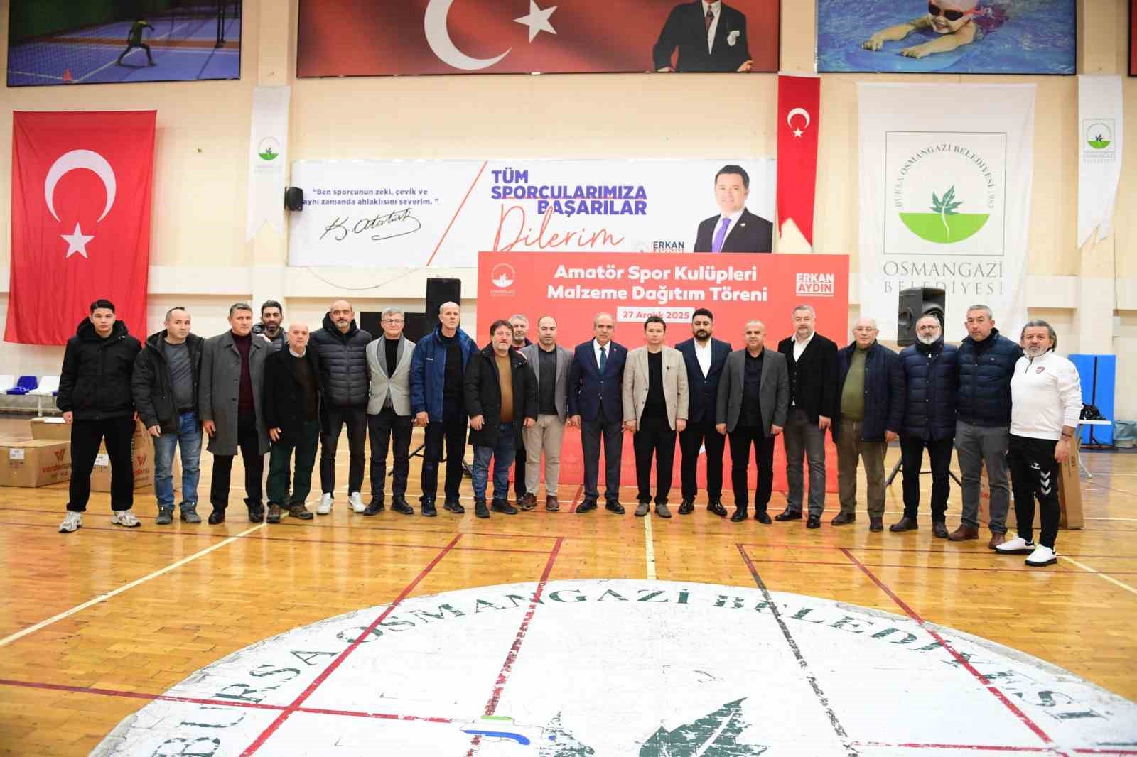 Osmangazi Belediyesi&rsquo;nden amat&ouml;r spor kul&uuml;plerine malzeme desteği
