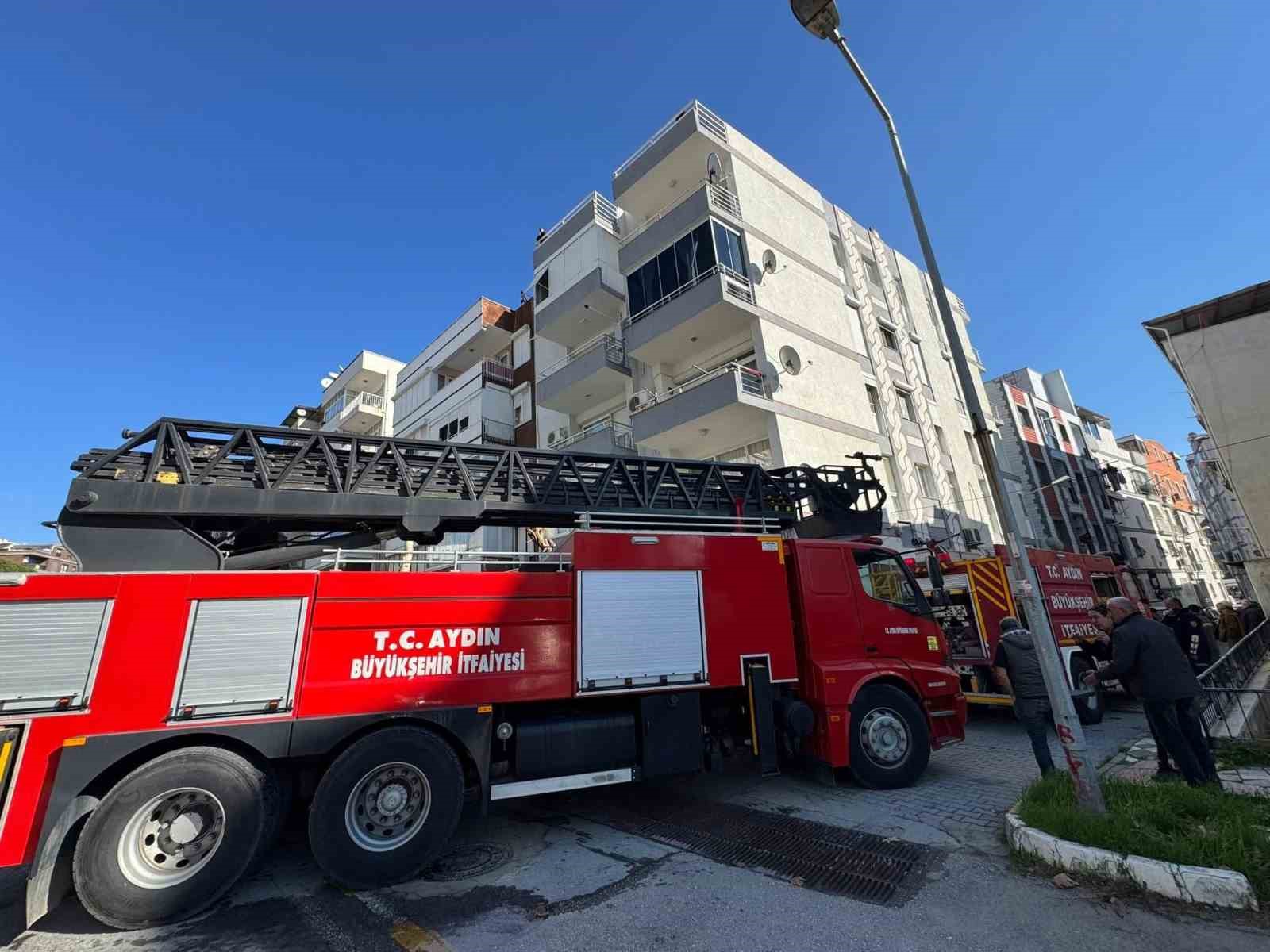 Söke’de evin aspiratöründen çıkan yangın korkuttu