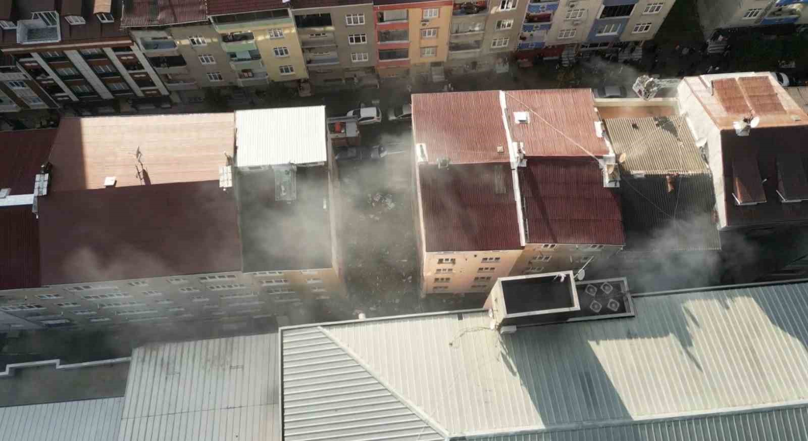 Sultangazi’de tekstil atölyesinde yangın