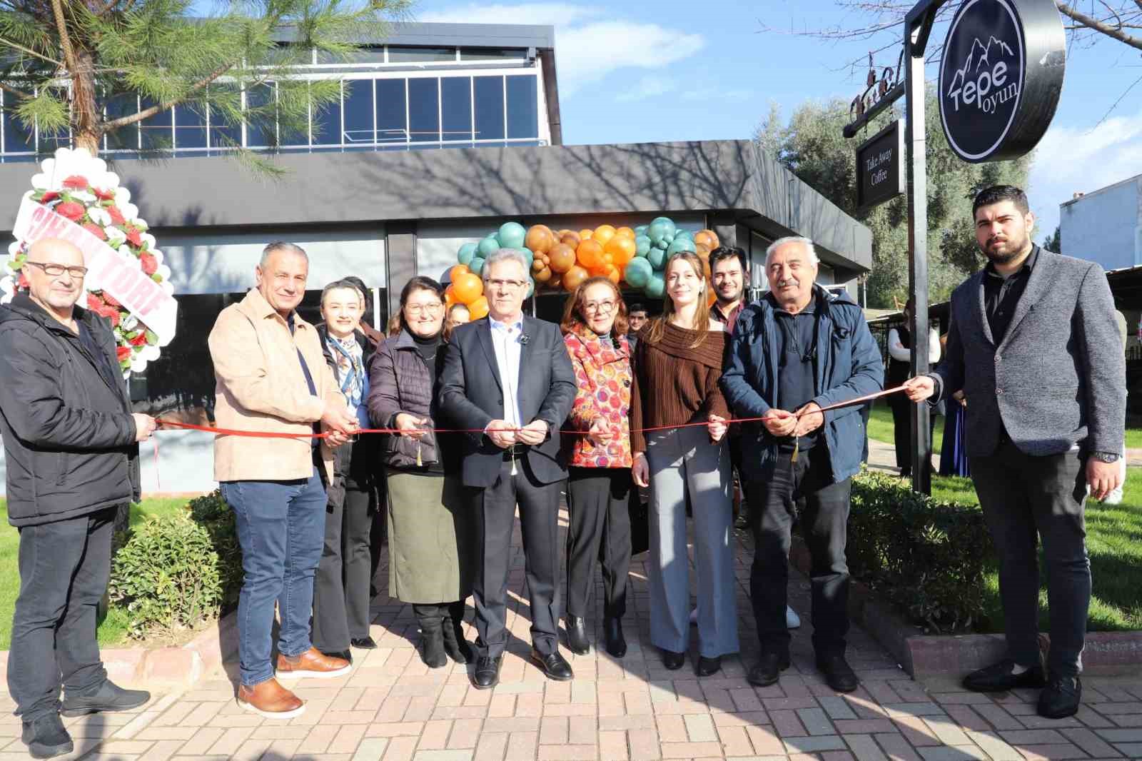 Nazilli Tepe Oyun Salonu hizmete açıldı