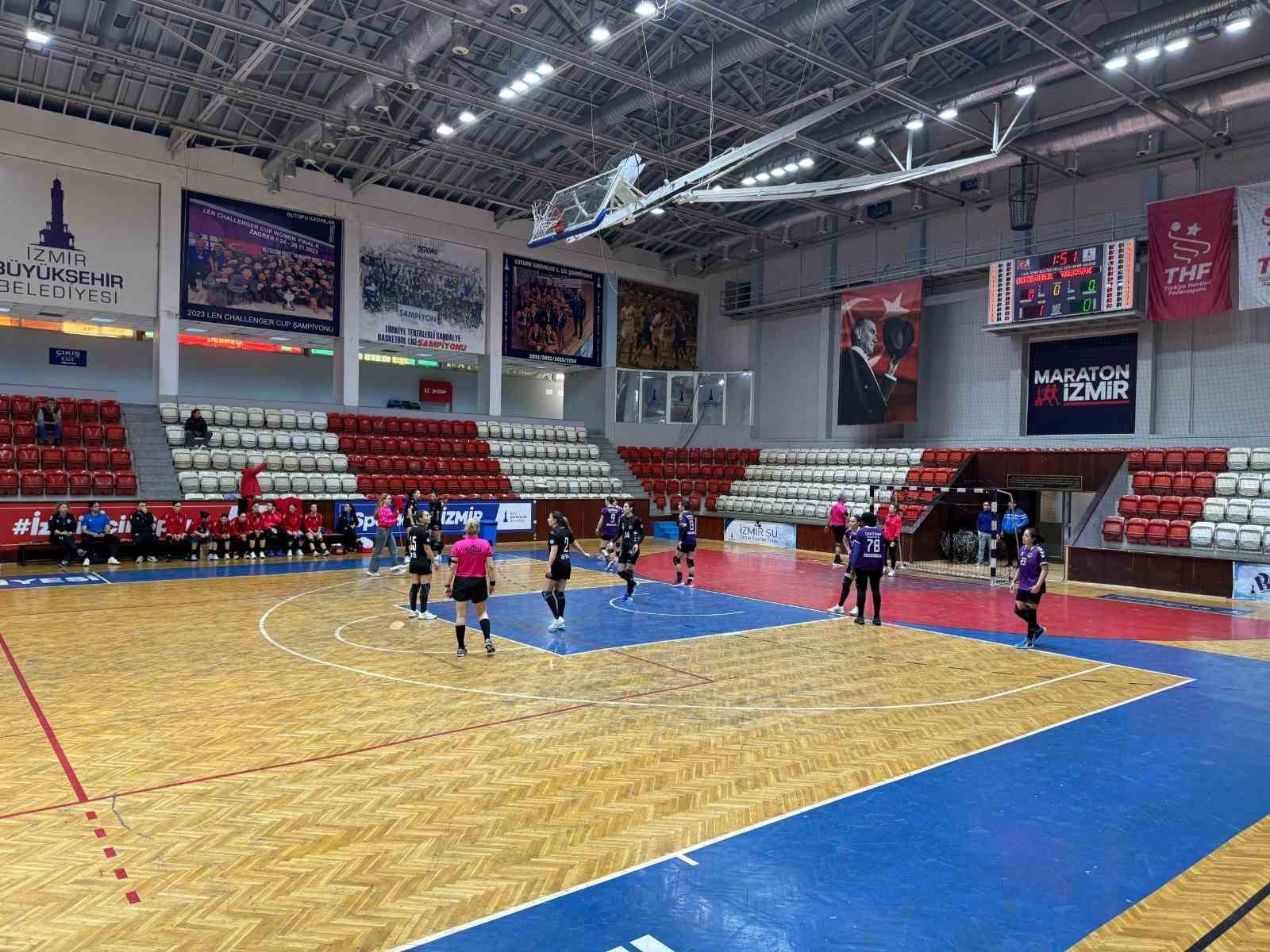 Armada Praxis Yalıkavakspor ikinci yarıya hazır
