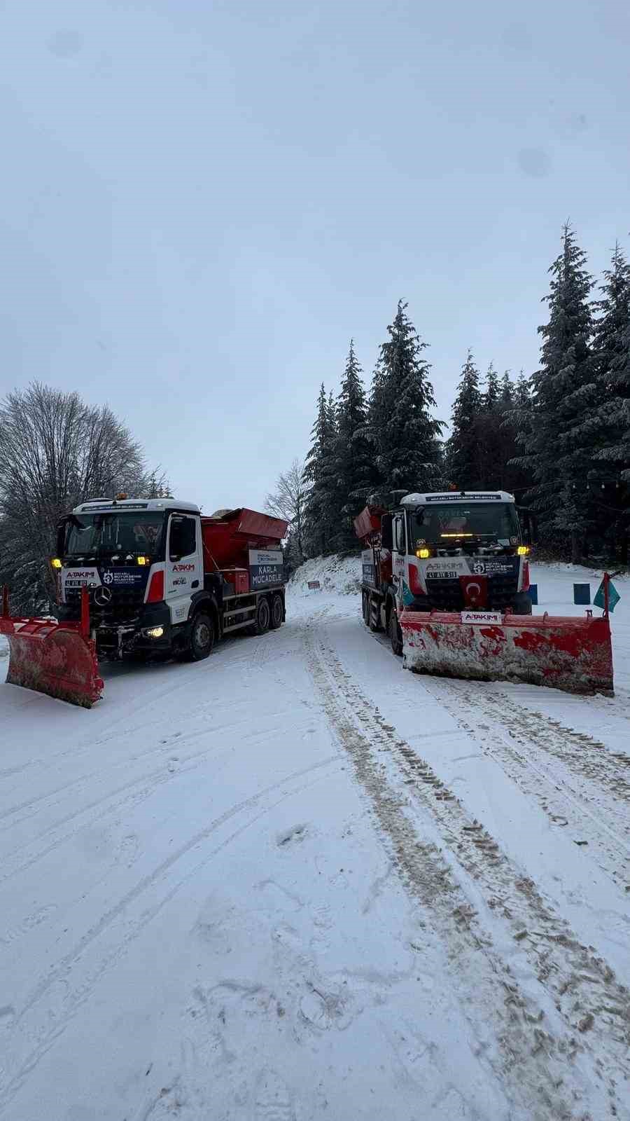 Kocaeli&rsquo;de y&uuml;ksek kesimlerde kesintisiz kış mesaisi başladı
