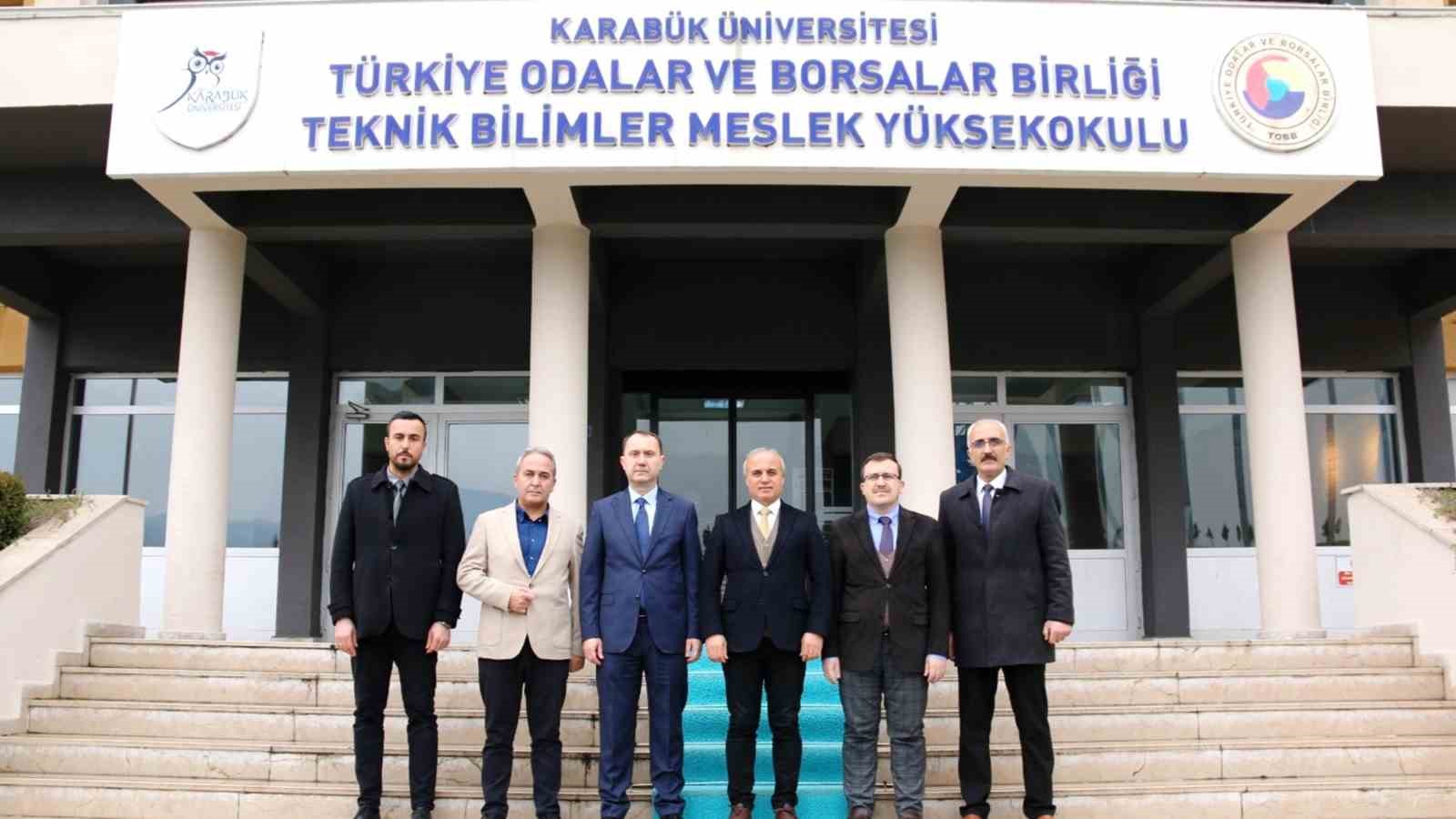 TOBB Teknik Bilimler MYO&rsquo;nun uygulamalı eğitim &ccedil;alışmaları incelendi
