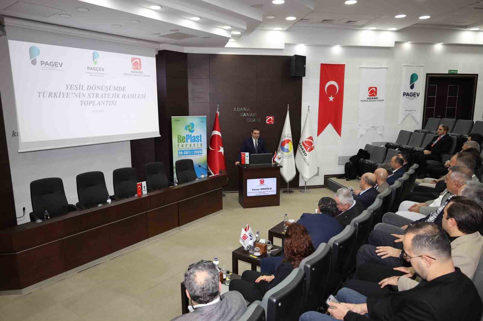 Adana Sanayi Odası Başkanı Zeki Kıvan&ccedil;: "Plastik d&uuml;nyasında r&uuml;zgar artık &ccedil;ok sert esiyor"
