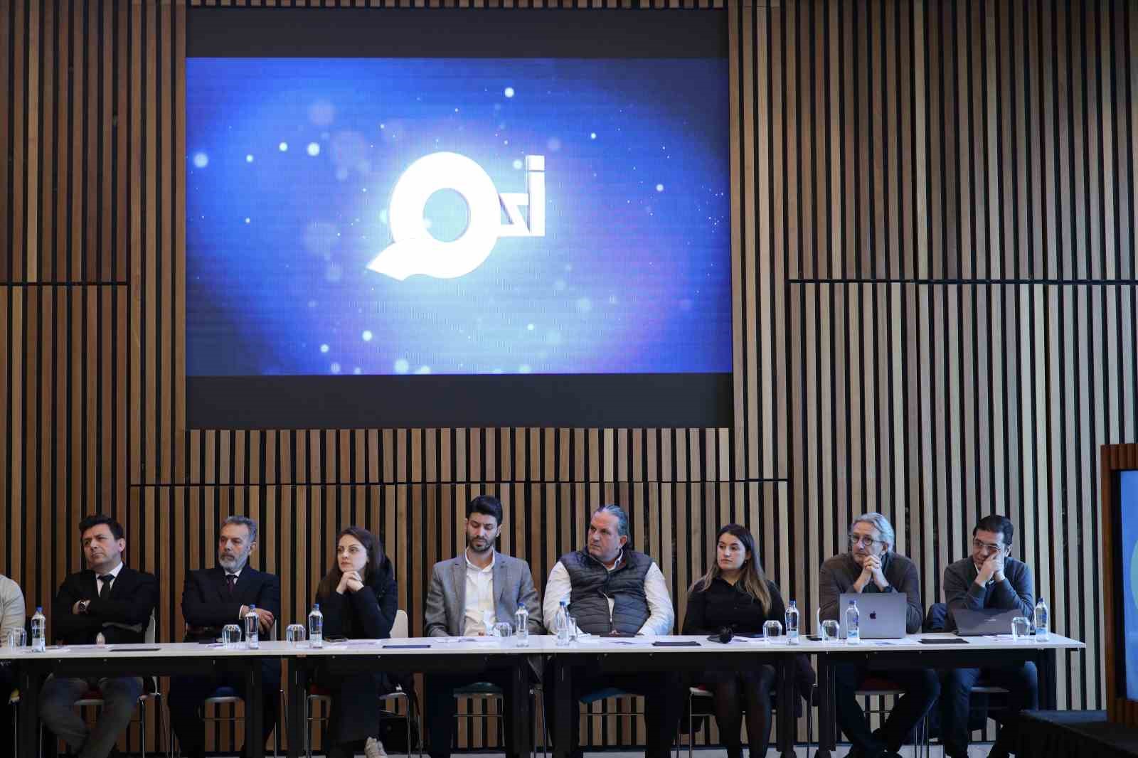 Eğitimciler "Dijital Deneyim Merkezi" i&ccedil;in buluştu
