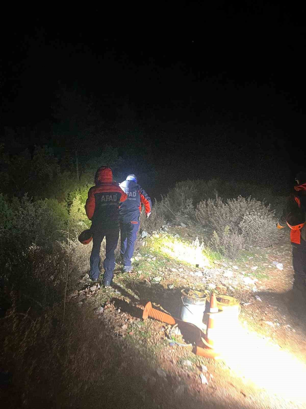 Milas&rsquo;ta mantar ararken kaybolan 70 yaşındaki adamı arama &ccedil;alışmaları s&uuml;r&uuml;yor
