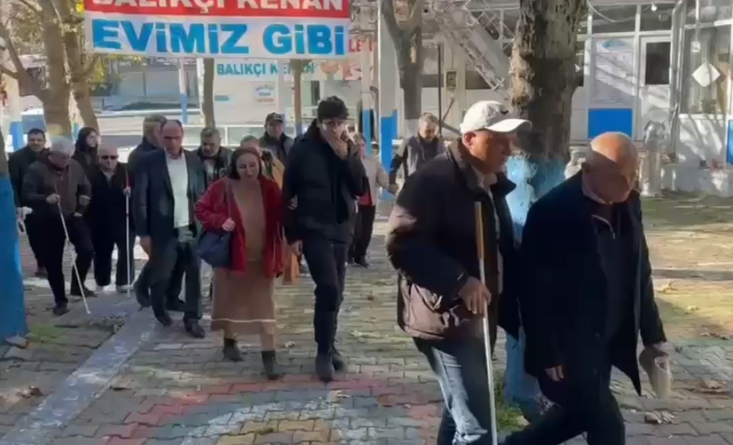 Türkiye Deniz Canlıları Müzesi görme engelli bireyleri ağırladı
