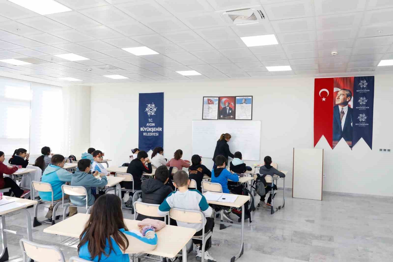 Başkan Çerçioğlu’ndan eğitime tam destek