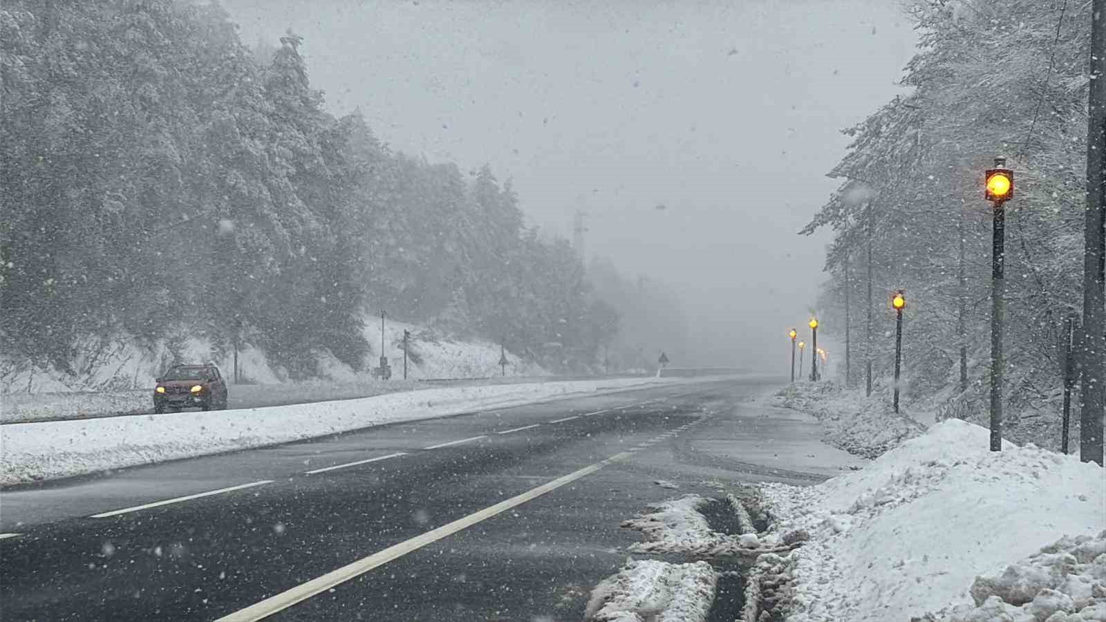 Bolu Dağı’nda kar yağışı yeniden başladı