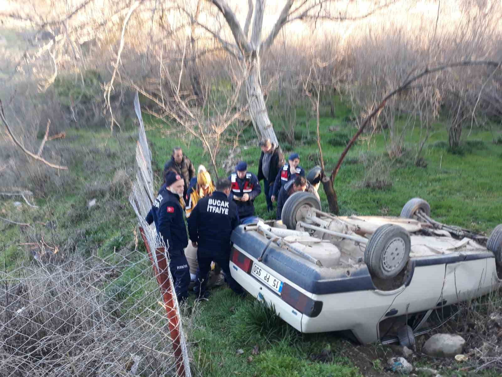 Burdur&rsquo;da kontrolden &ccedil;ıkan otomobil takla attı: 1 yaralı
