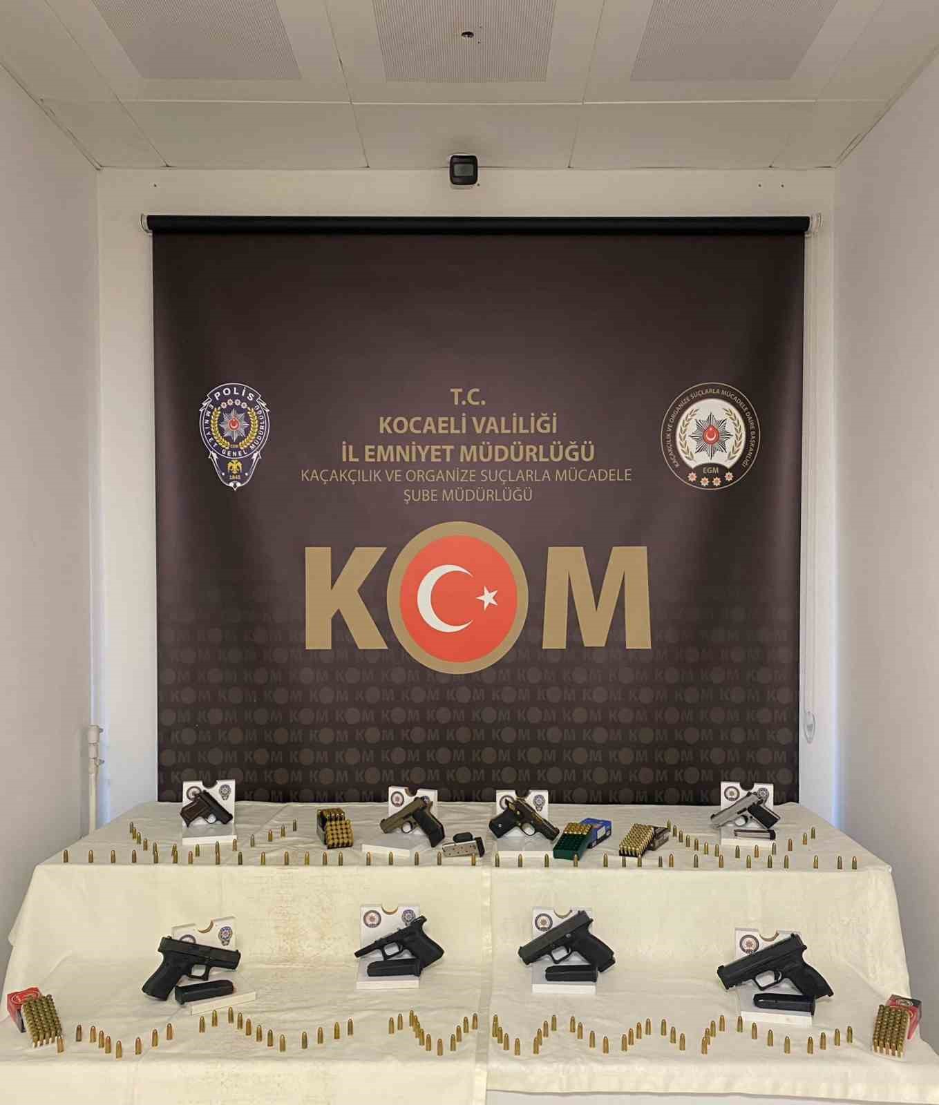 Kocaeli ve İstanbul’da organize suç operasyonu: 15 gözaltı